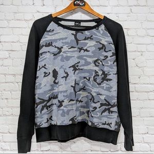 ANDY WARHOL x UNIQLO ‘Camouflage’ Sprz Ny Sweater
